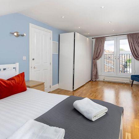 Air Host & Stay - Rockfield House - Sleeps 8 Liverpool Esterno foto