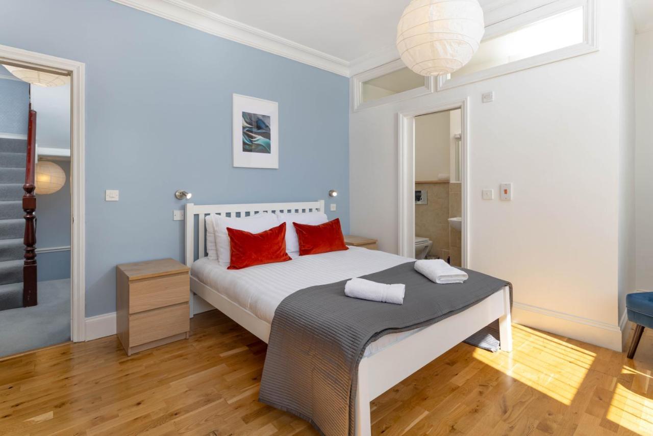 Air Host & Stay - Rockfield House - Sleeps 8 Liverpool Esterno foto