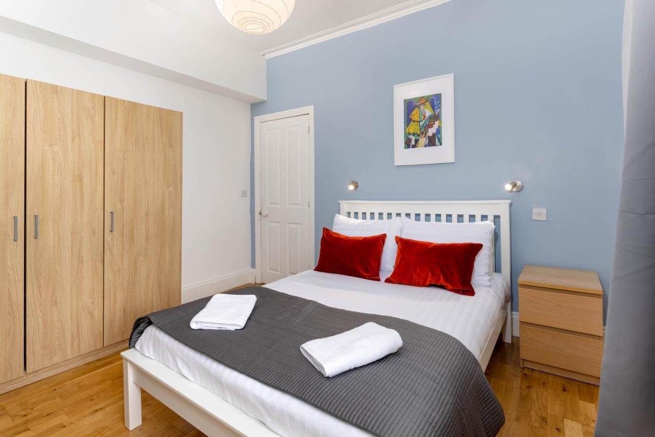 Air Host & Stay - Rockfield House - Sleeps 8 Liverpool Esterno foto
