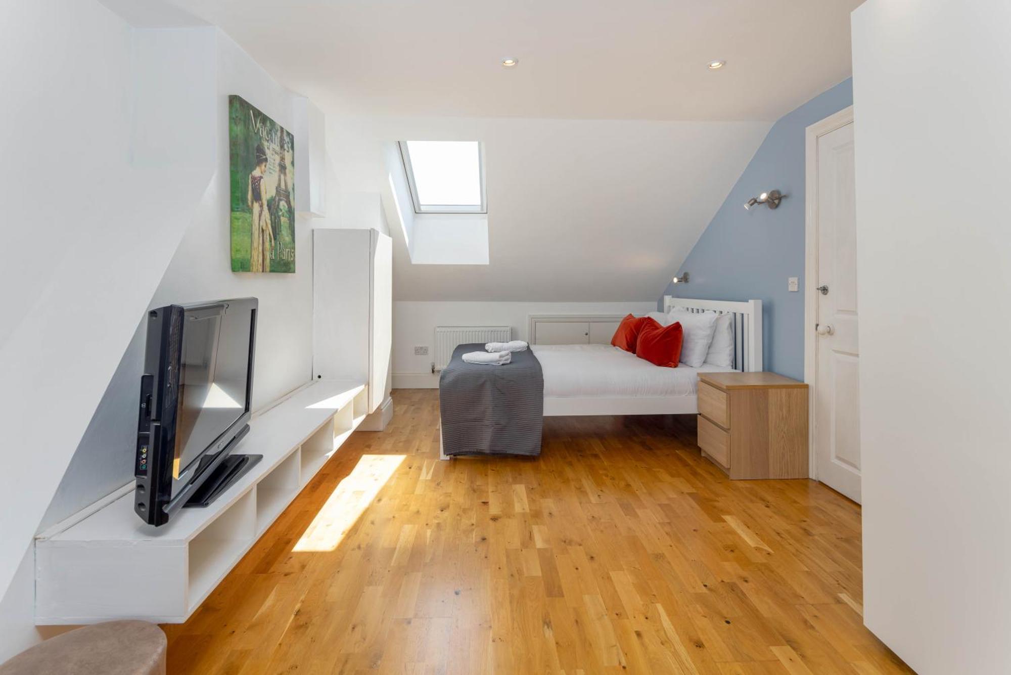 Air Host & Stay - Rockfield House - Sleeps 8 Liverpool Esterno foto